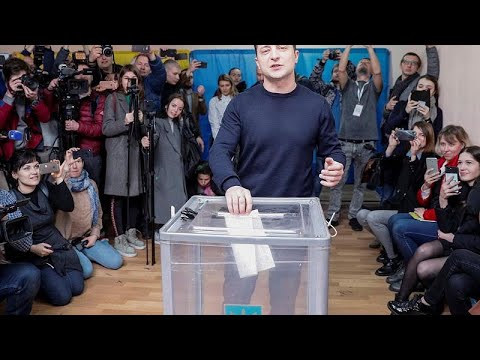 Ukraine-Wahl: Politik-Neuling Selenski laut Prognosen in Führung