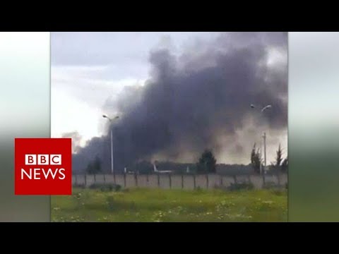 Many feared dead after military plane crash in Algeria - BBC News