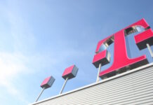 Telekom sichert sich Rechte an der Fußball-WM 2030